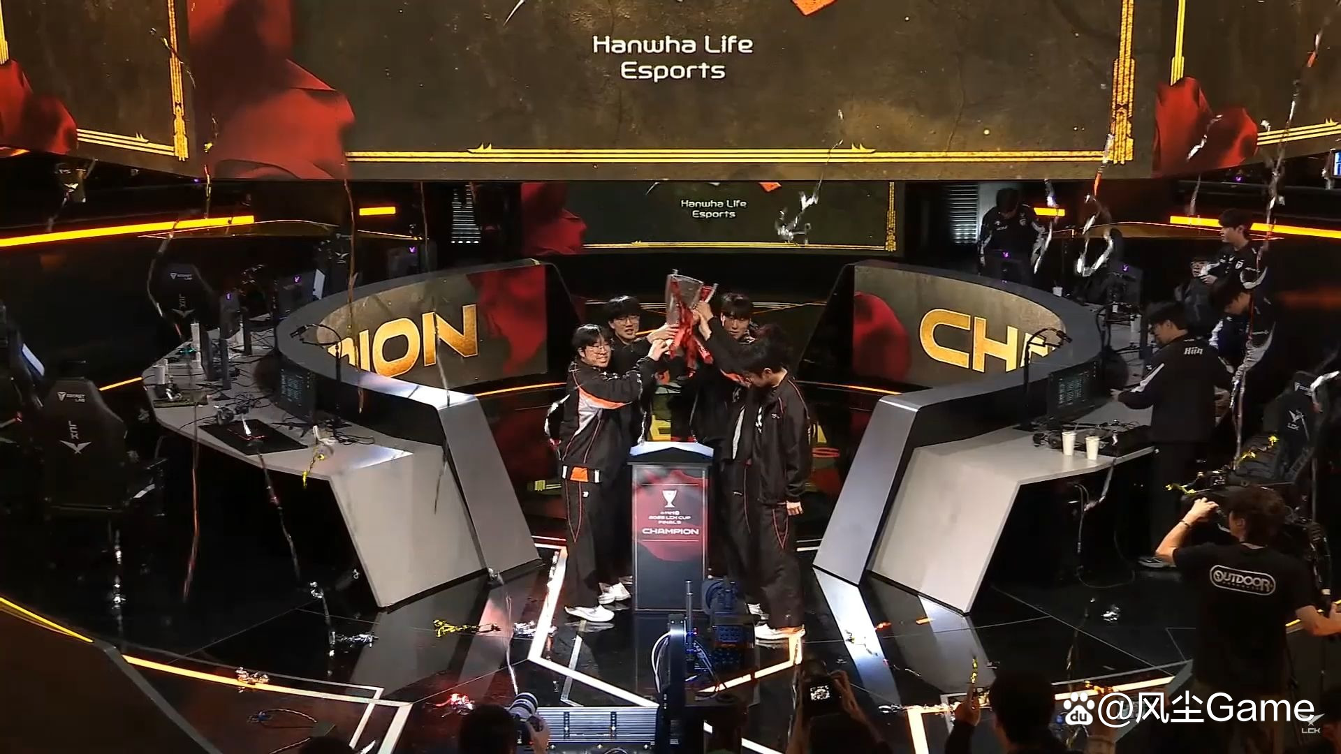 关于C9险胜100T,JackeyLove打出惊人五杀激烈交锋全球总决赛,成为赛场最大亮点的信息 关于C9险胜100T,JackeyLove打出惊人五杀激烈交锋全球总决赛,成为赛场最大亮点的信息