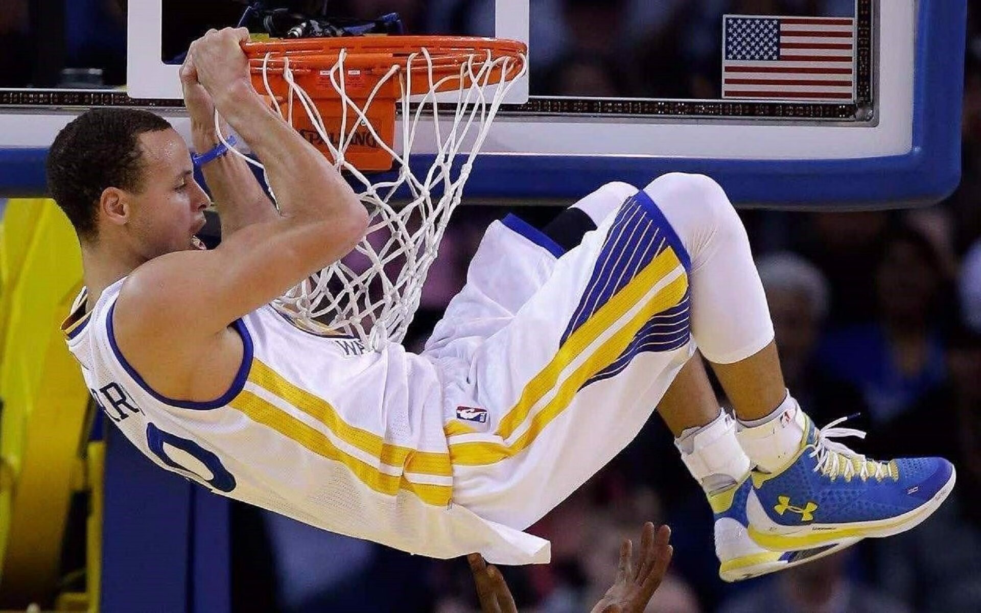 2026世界杯H组生死战,乌拉圭钢铁防线力克加纳,莫德里奇指挥若定,反击犀利如刀
